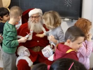 Babbo Natale con i bambini